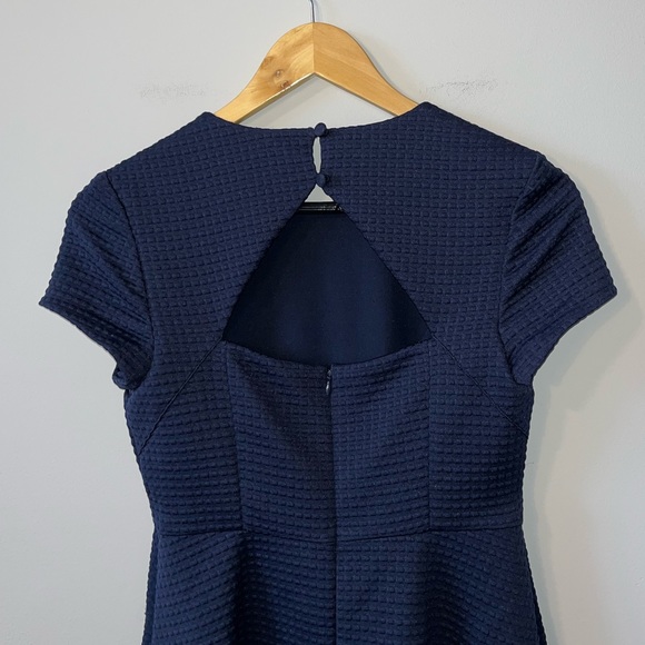 Eliza J Navy Short Sleeve Open Back Fit and Flare Mini Dress 2P - Picture 5 of 12